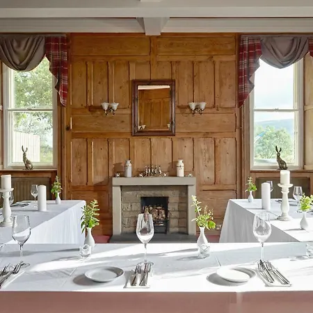 Tennant Arms Hotel