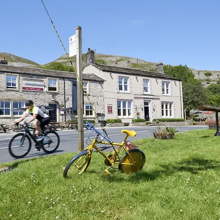 מלון Tennant Arms