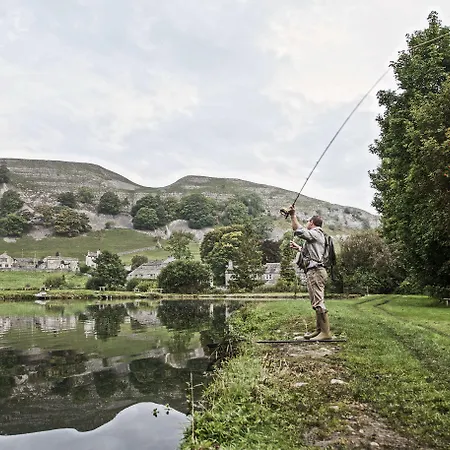 Tennant Arms 3* Kilnsey