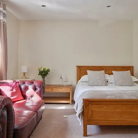 Tennant Arms 3* Kilnsey