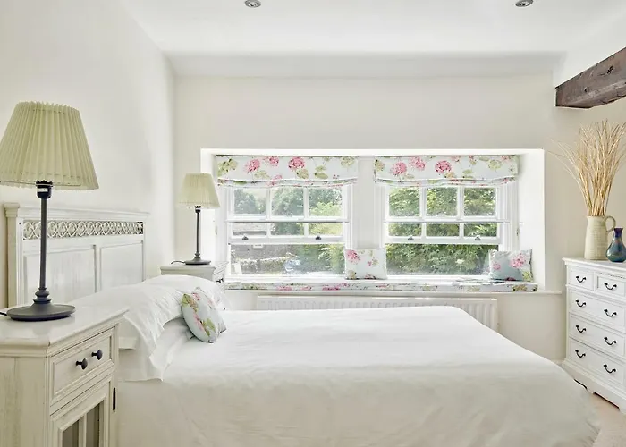 Tennant Arms 3* Kilnsey