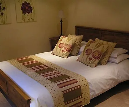 Otel Tennant Arms 3*